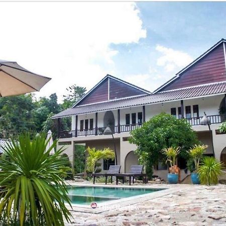 Boreirum Thmorda Hotel Resort Kampot Eksteriør bilde